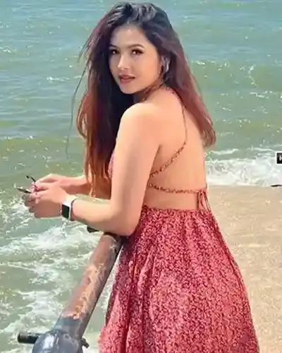 Call Girls in Udhna